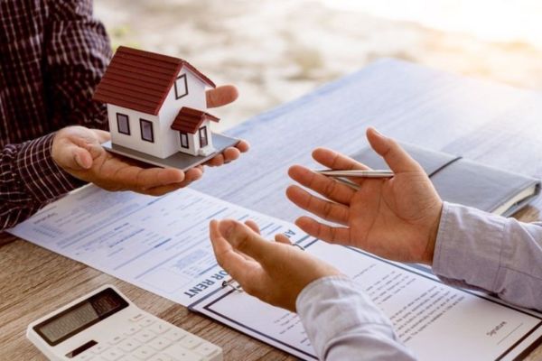 ngăn chặn giao dịch đất