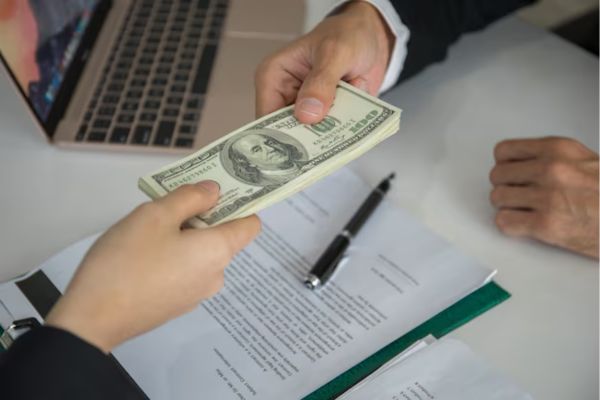 Hợp đồng vay tài sản