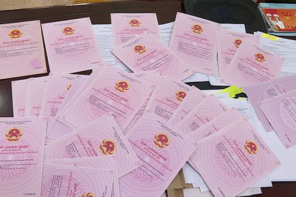 Hướng dẫn thủ tục sang tên sổ đỏ nhanh gọn nhất