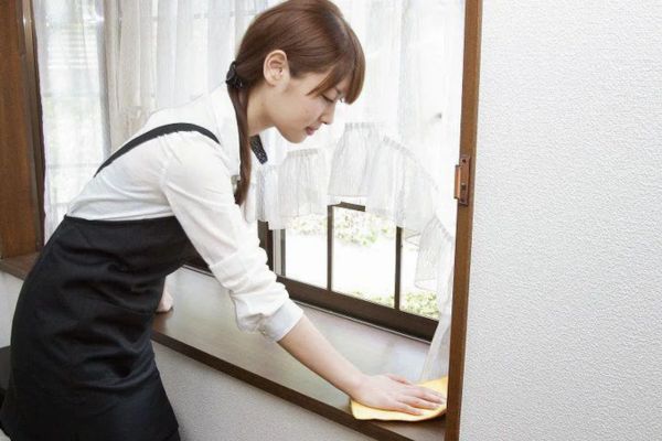 Di chúc để lại tài sản cho người giúp việc