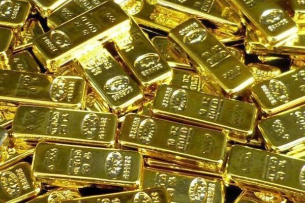 Di chúc để lại vàng bạc và đá quý